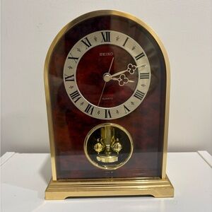 Seiko Gold and tortoise shell Mantel table Clock works runs